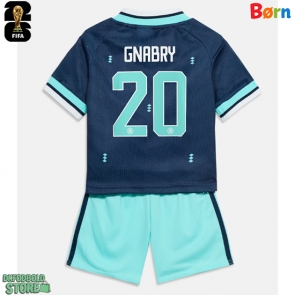 Tyskland Serge Gnabry #20 Replika Babytøj Udebanesæt Børn VM 2026 Kortærmet (+ Korte bukser)